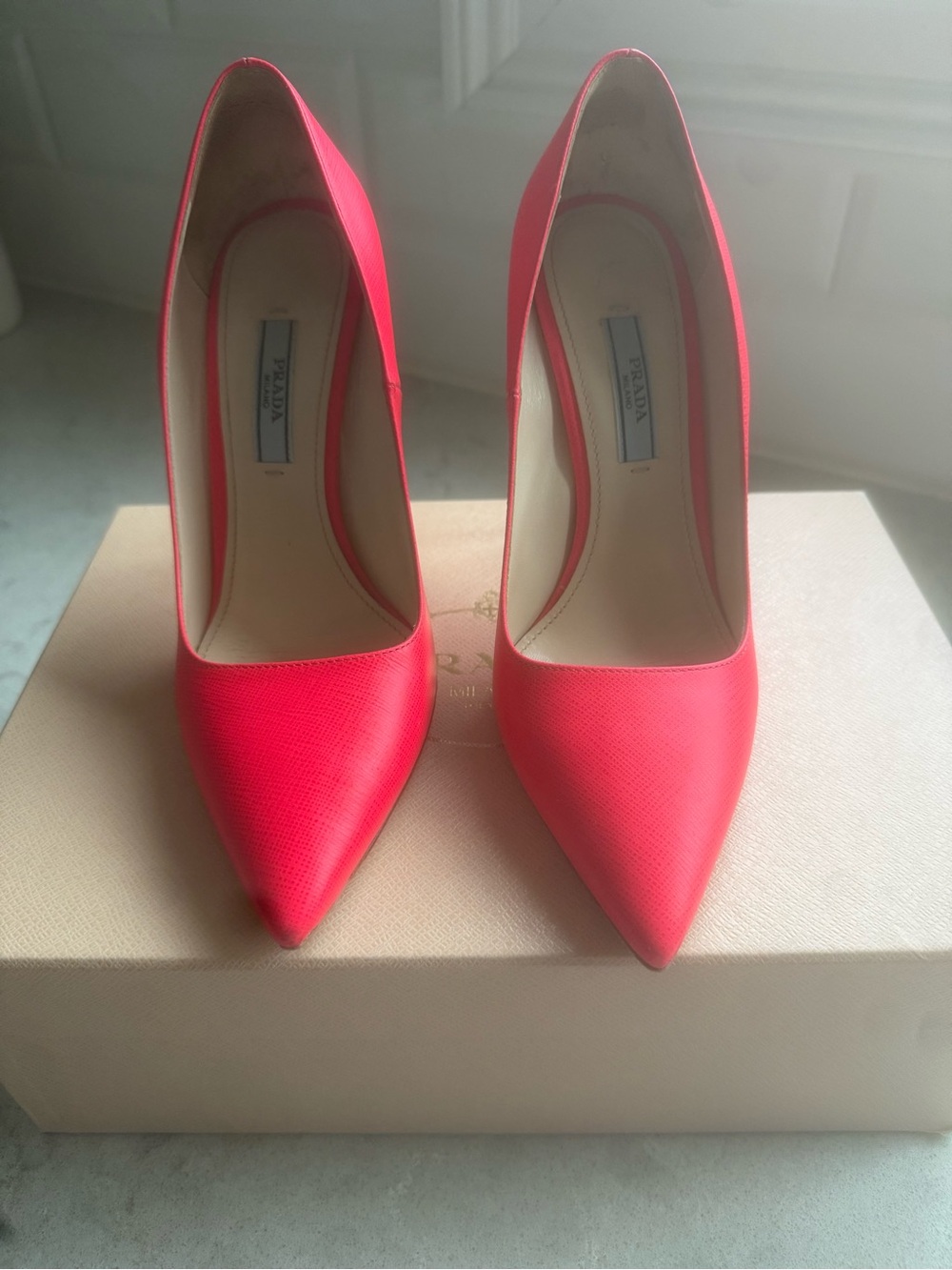 Prada Calzature Donna Saffiano Heels